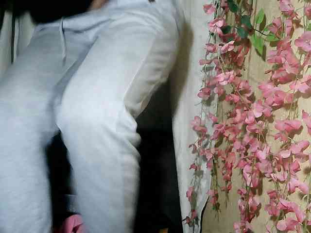 Pussy01lips webcam