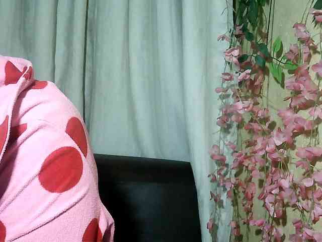 Pussy01lips webcam