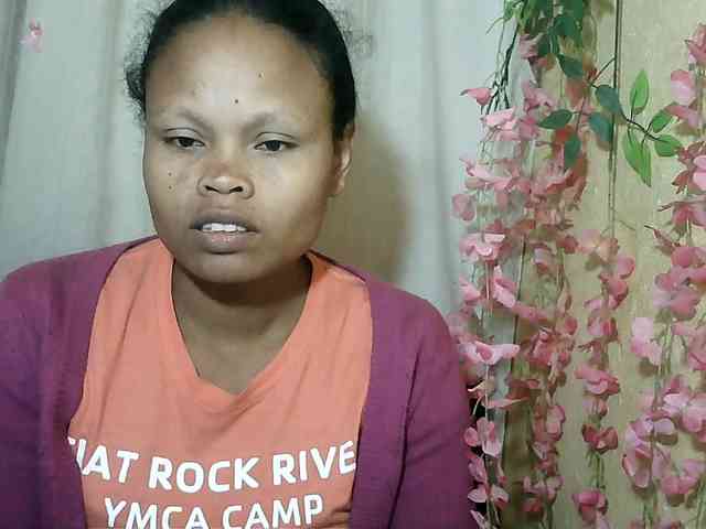 Pussy01lips webcam