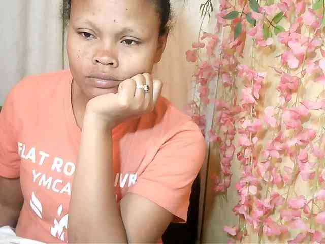 Pussy01lips webcam