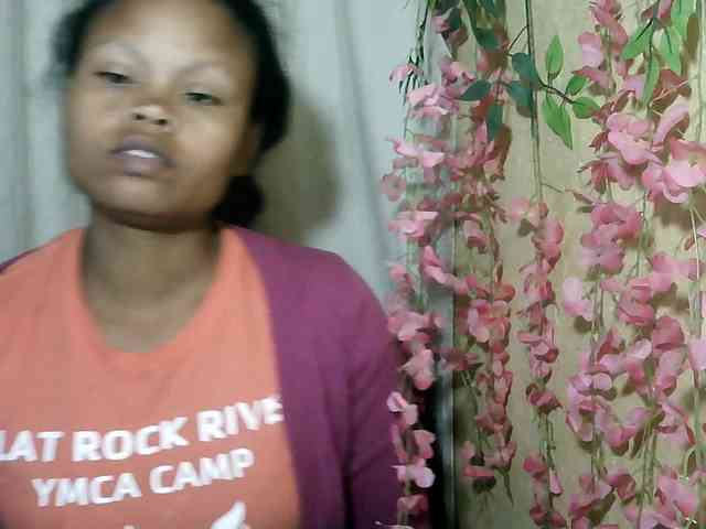 Pussy01lips webcam