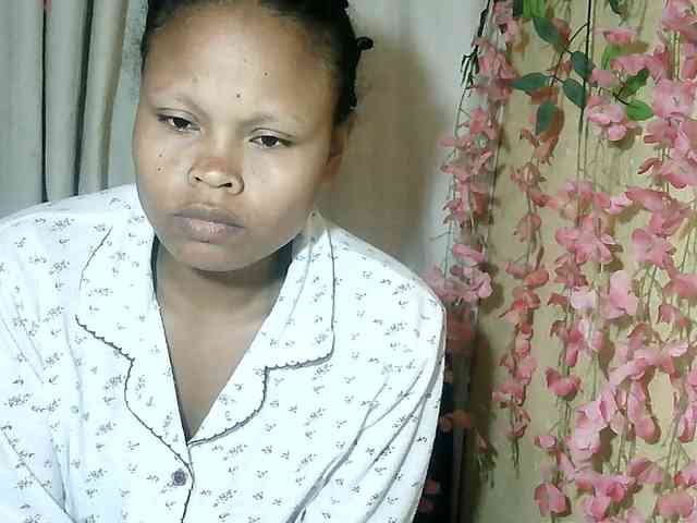 Pussy01lips webcam