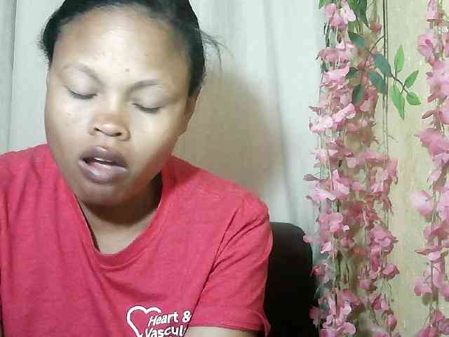 Pussy01lips webcam