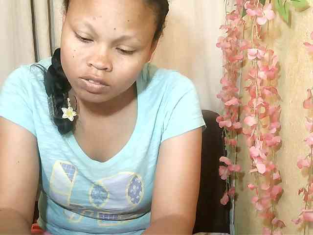 Pussy01lips webcam