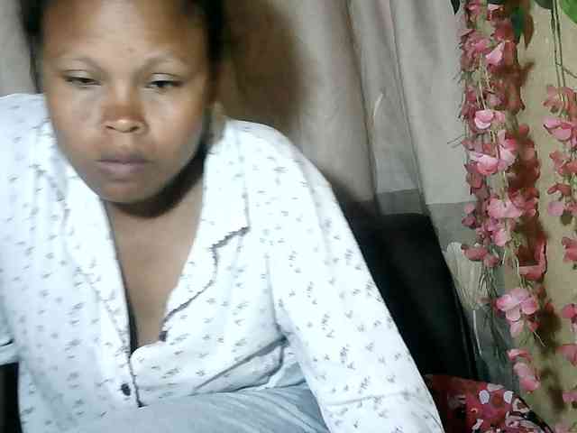 Pussy01lips webcam