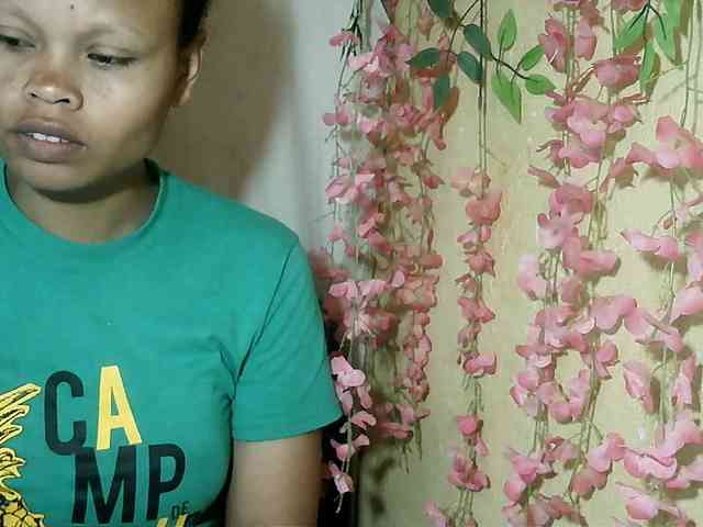 Pussy01lips webcam