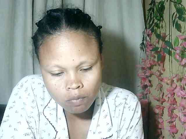 Pussy01lips webcam