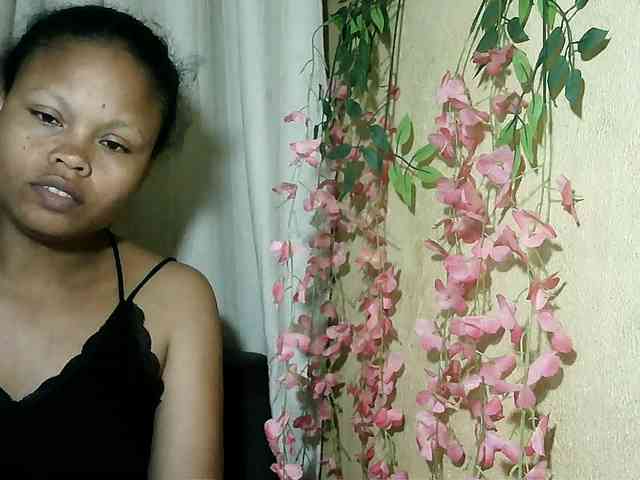 Pussy01lips webcam