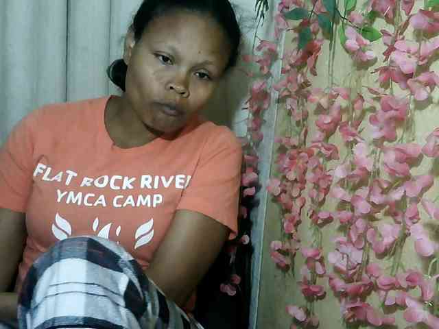 Pussy01lips webcam