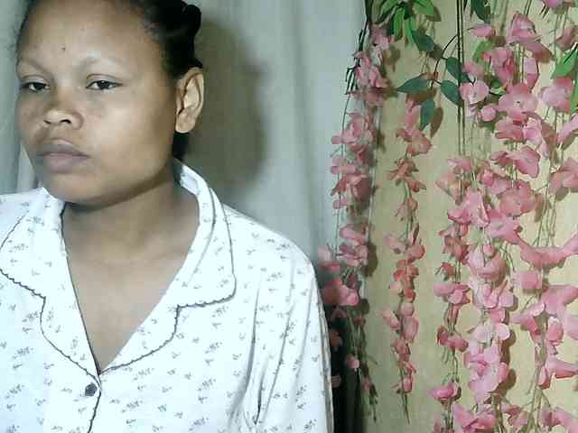 Pussy01lips webcam