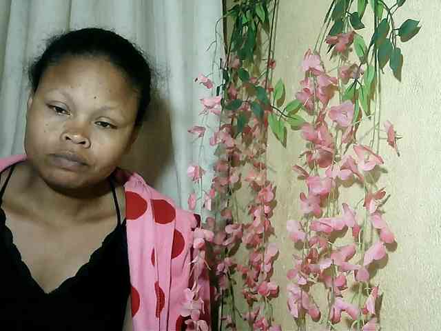 Pussy01lips webcam