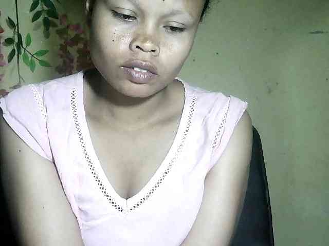 Pussy01lips webcam