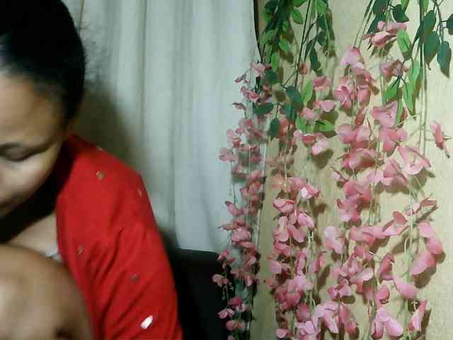 Pussy01lips webcam