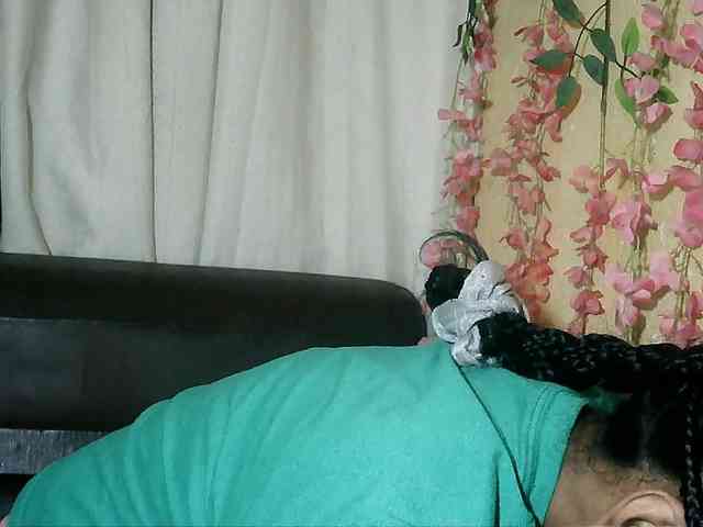 Pussy01lips webcam