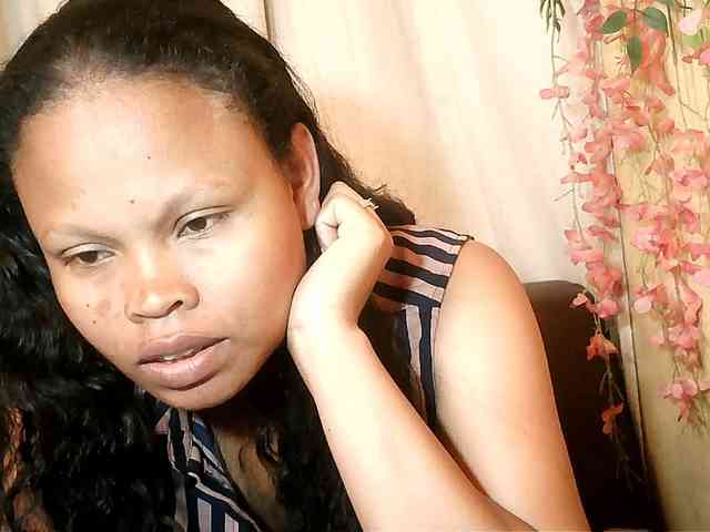 Pussy01lips webcam