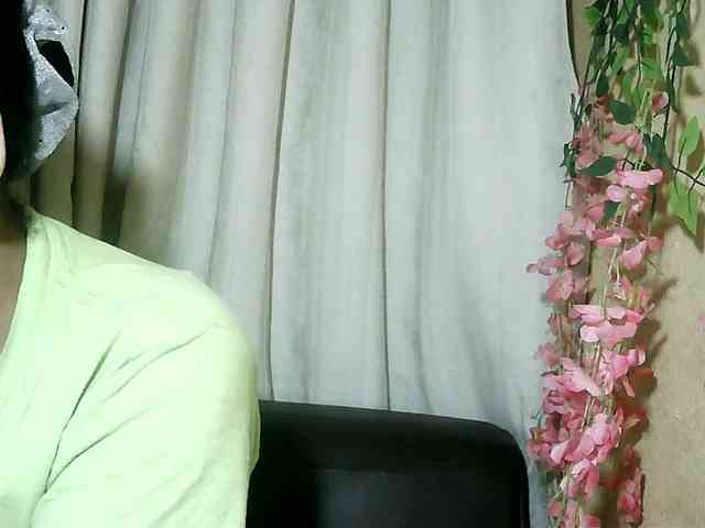 Pussy01lips webcam