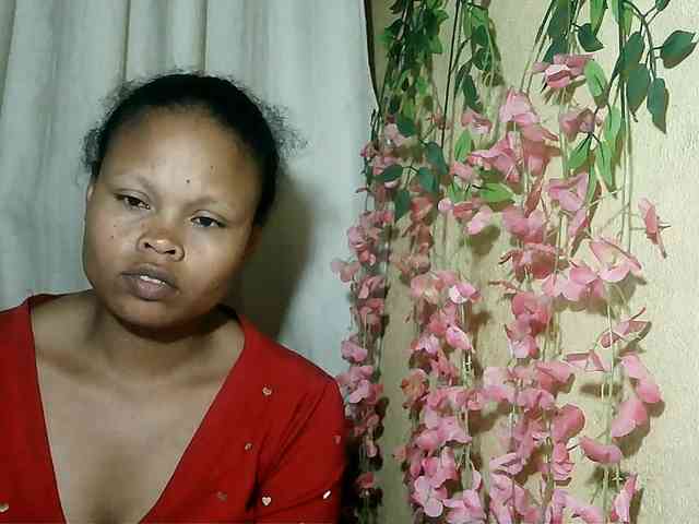 Pussy01lips webcam
