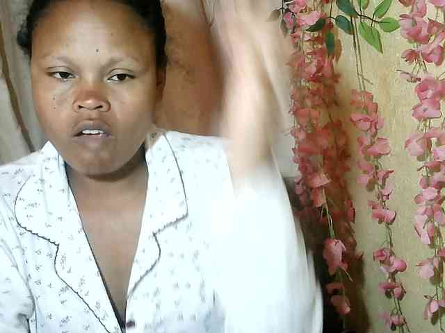 Pussy01lips webcam