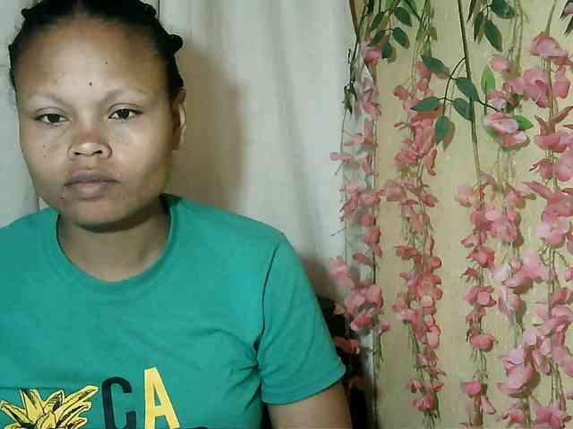 Pussy01lips webcam