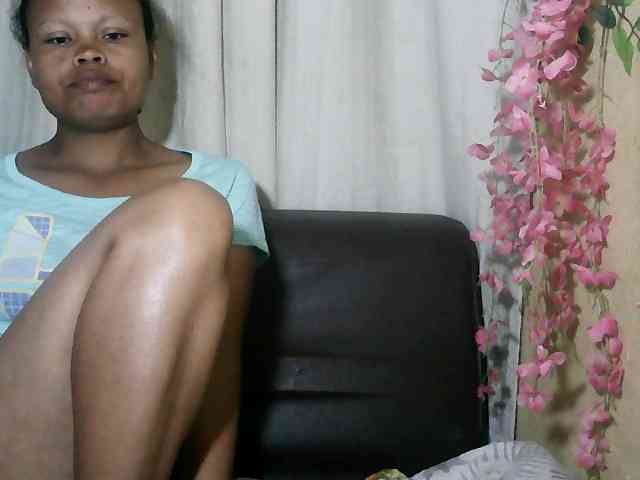 Pussy01lips webcam