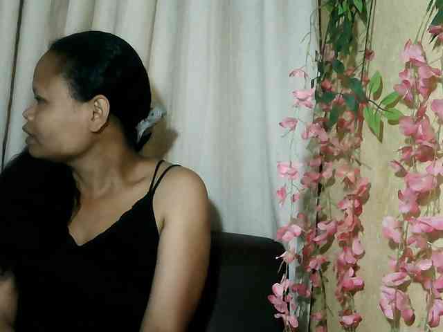 Pussy01lips webcam