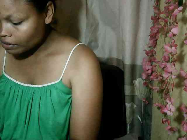 Pussy01lips webcam