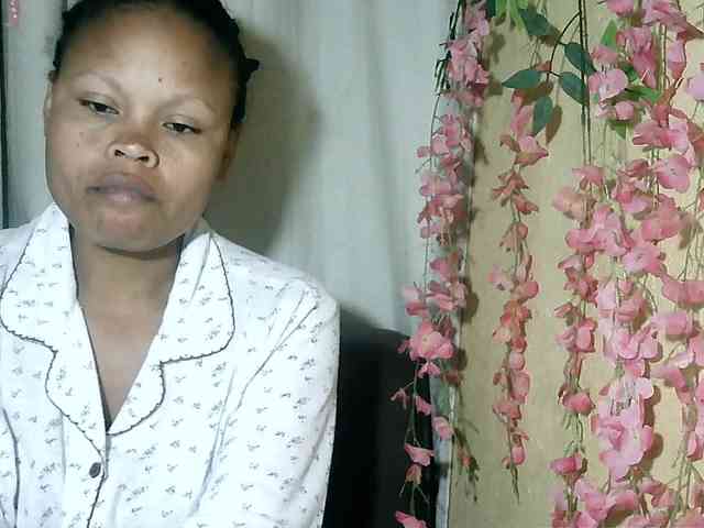 Pussy01lips webcam