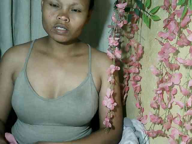 Pussy01lips webcam