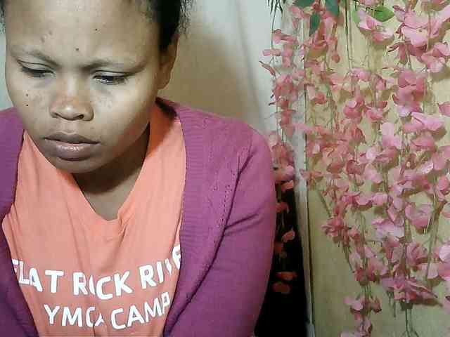 Pussy01lips webcam