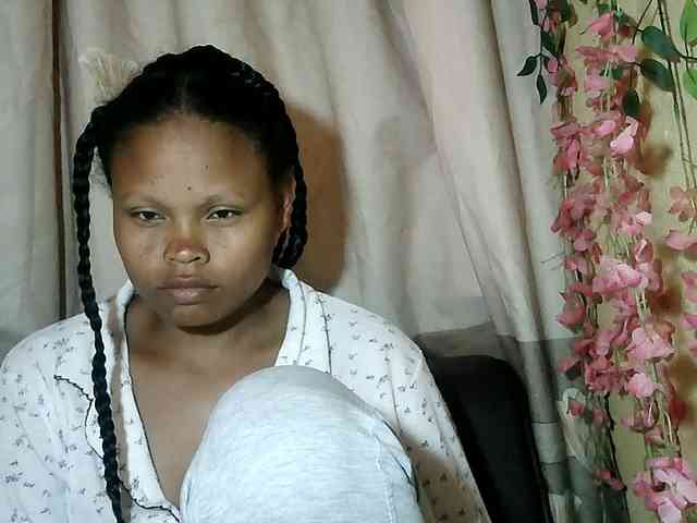 Pussy01lips webcam