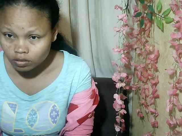 Pussy01lips webcam