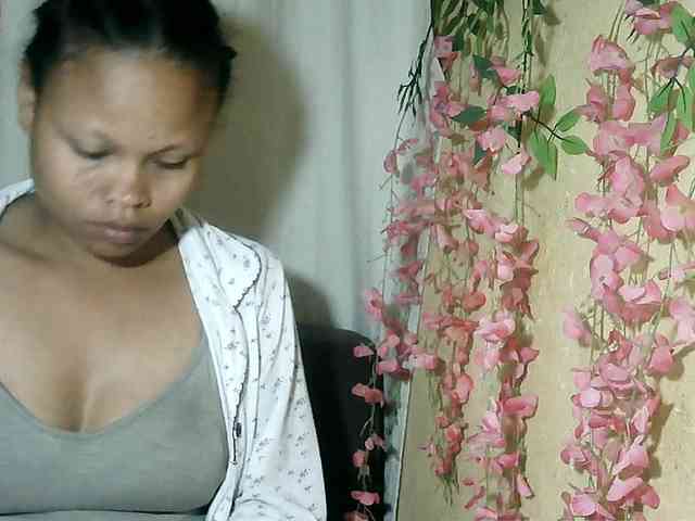 Pussy01lips webcam