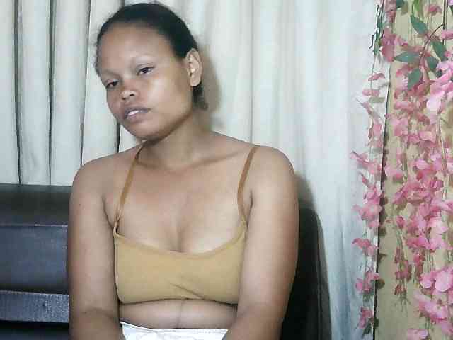 Pussy01lips webcam