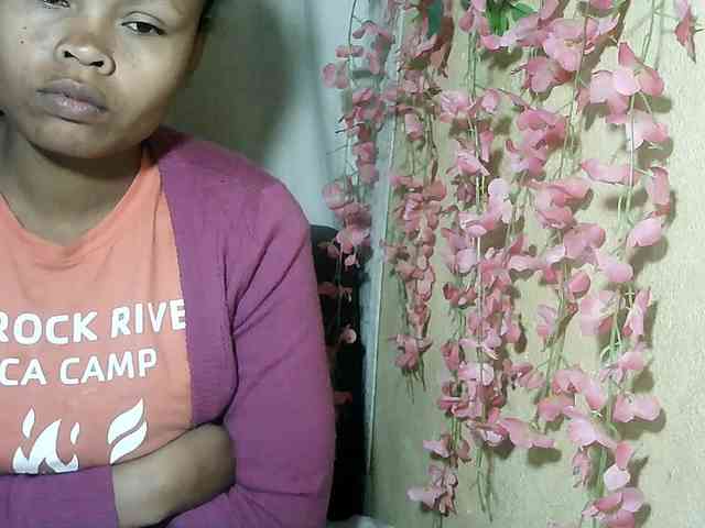 Pussy01lips webcam
