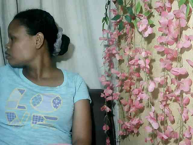 Pussy01lips webcam