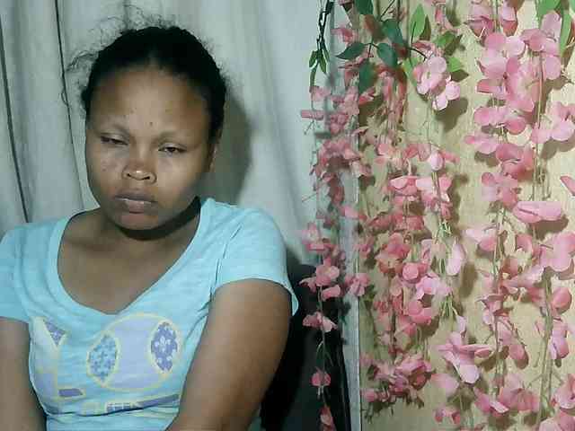 Pussy01lips webcam