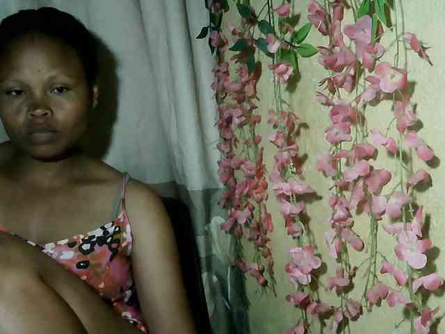 Pussy01lips webcam