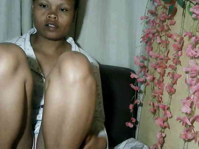 Pussy01lips webcam