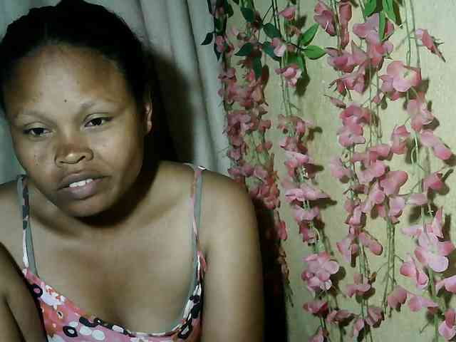 Pussy01lips webcam
