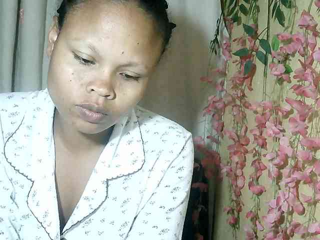 Pussy01lips webcam