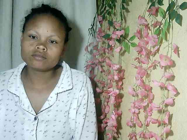 Pussy01lips webcam