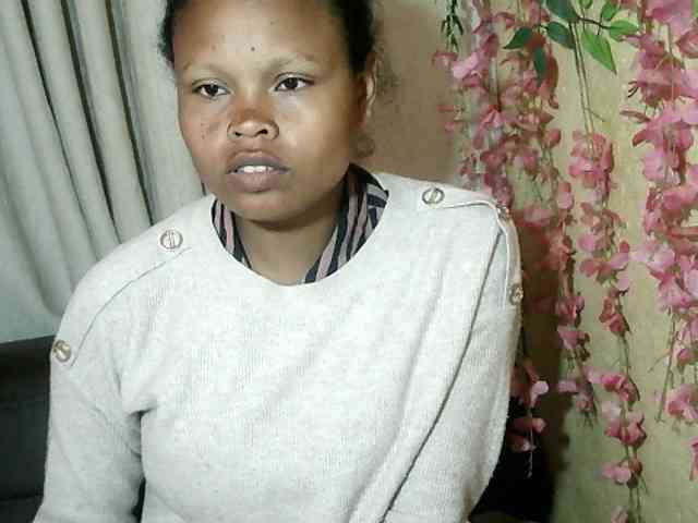 Pussy01lips webcam
