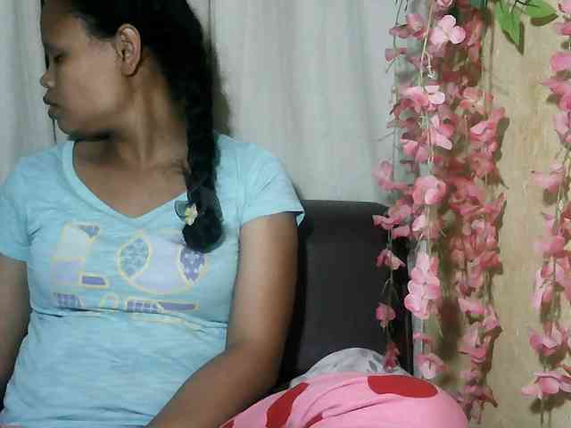 Pussy01lips webcam