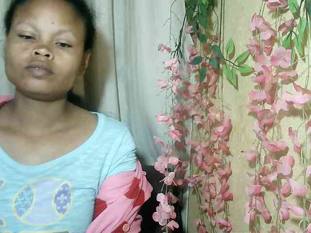 Pussy01lips webcam