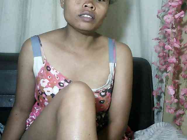 Pussy01lips webcam