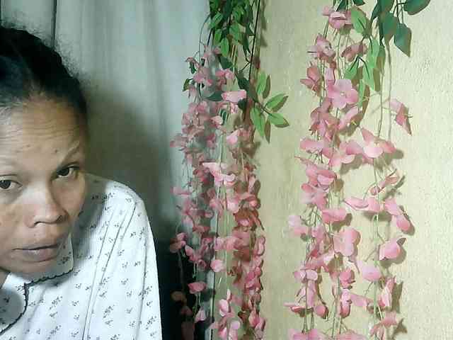 Pussy01lips webcam