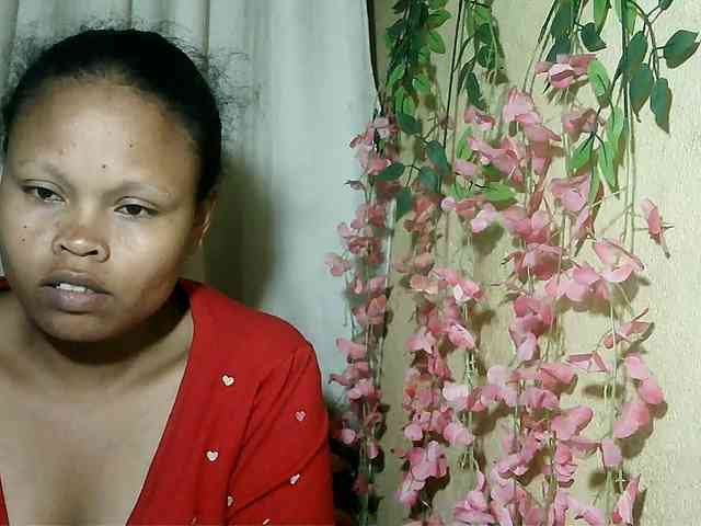 Pussy01lips webcam