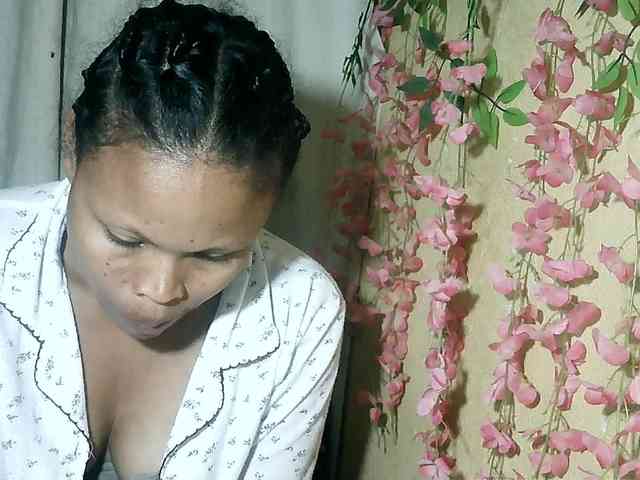 Pussy01lips webcam