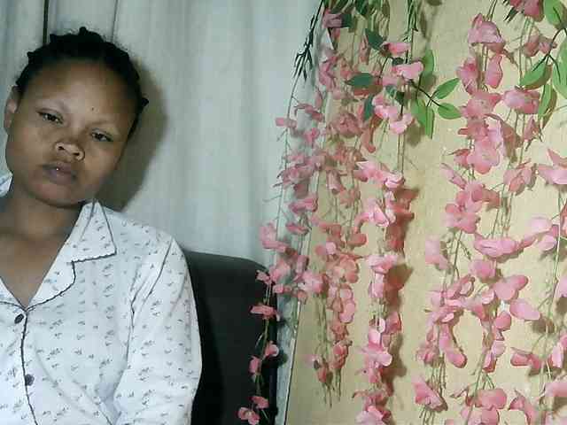 Pussy01lips webcam