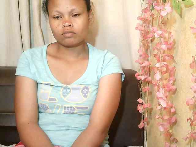 Pussy01lips webcam